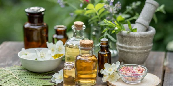 new trends in beauty industry using products made from Ayurvedic and herbal ingredients